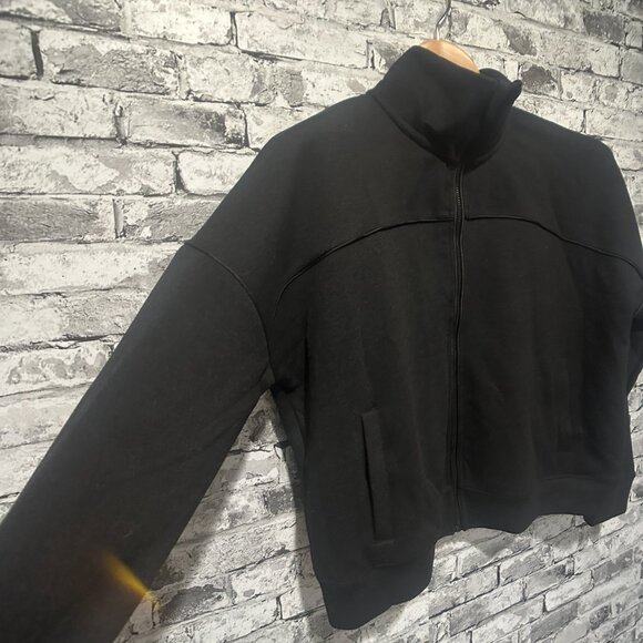 EUC Yogalicious Scuba Elite Women's Black Jacket Size Medium - Picture 3 of 10